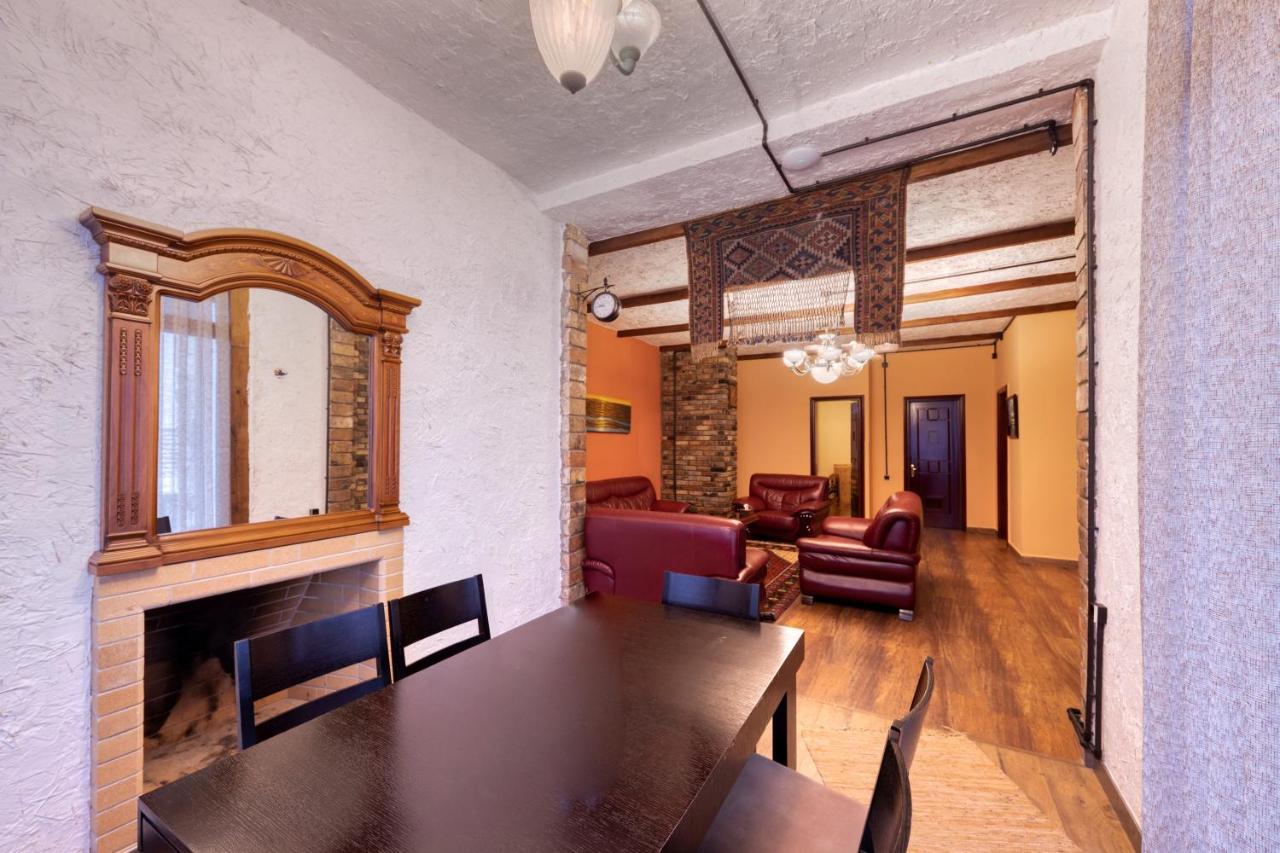 Alpine Castle Hotel Dilijan Exterior photo
