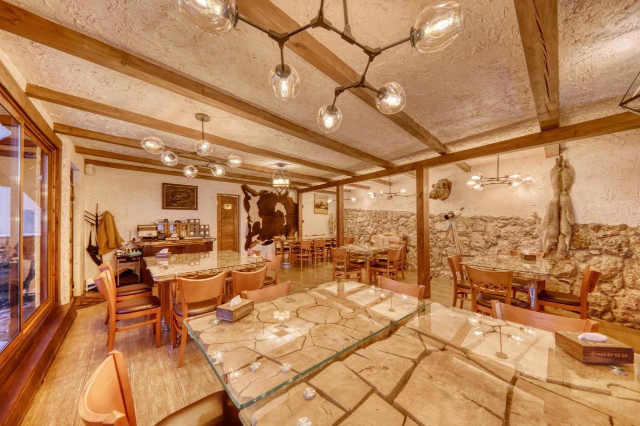 Alpine Castle Hotel Dilijan Exterior photo